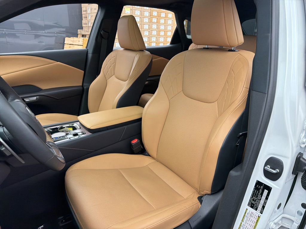 Used 2025 Lexus RX 350 Premium w/ Accessory Package image 18