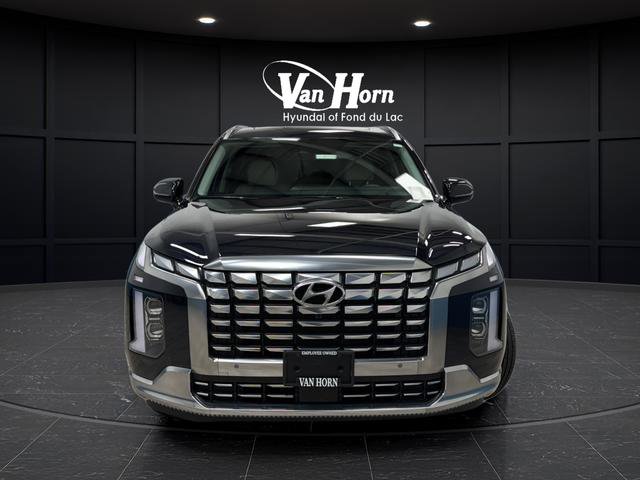 Used 2025 Hyundai Palisade Calligraphy image 2