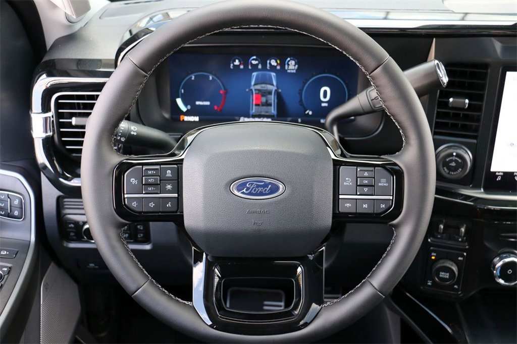 New 2026 Ford F250 Lariat w/ Black Appearance Package image 26