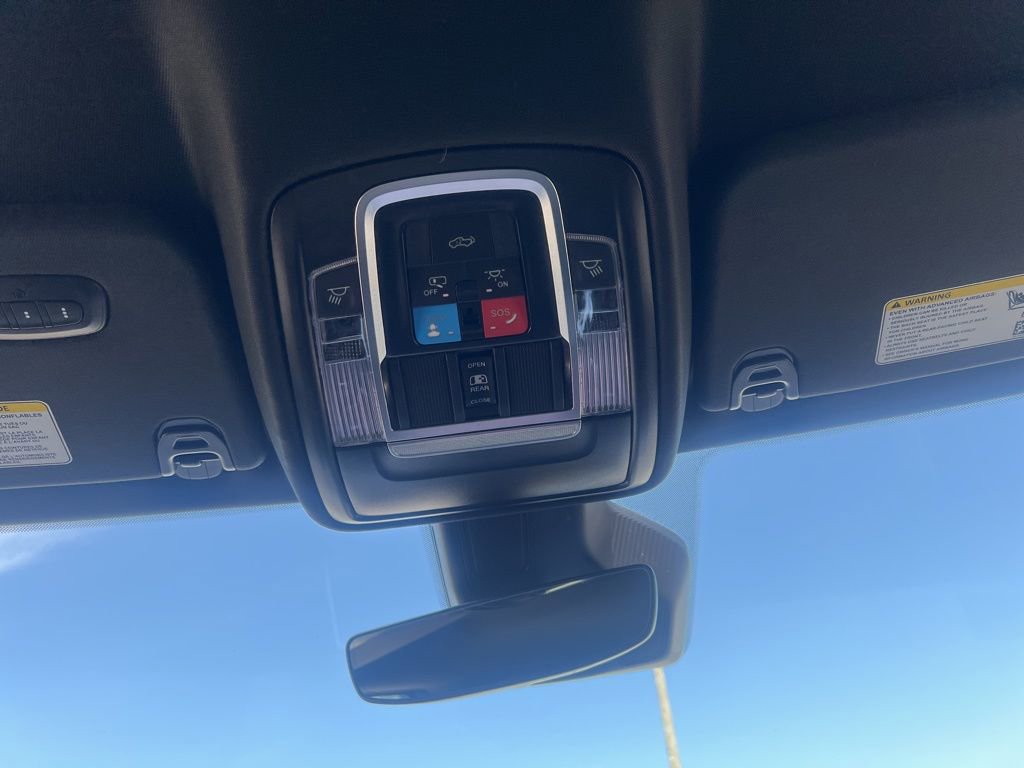 New 2026 RAM 1500 4x4 Crew Cab image 52