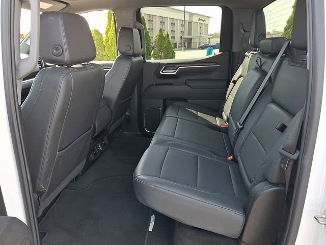 Certified 2025 GMC Sierra 1500 SLT image 10