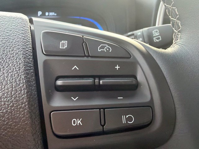 Used 2026 Hyundai Venue SEL FWD image 16