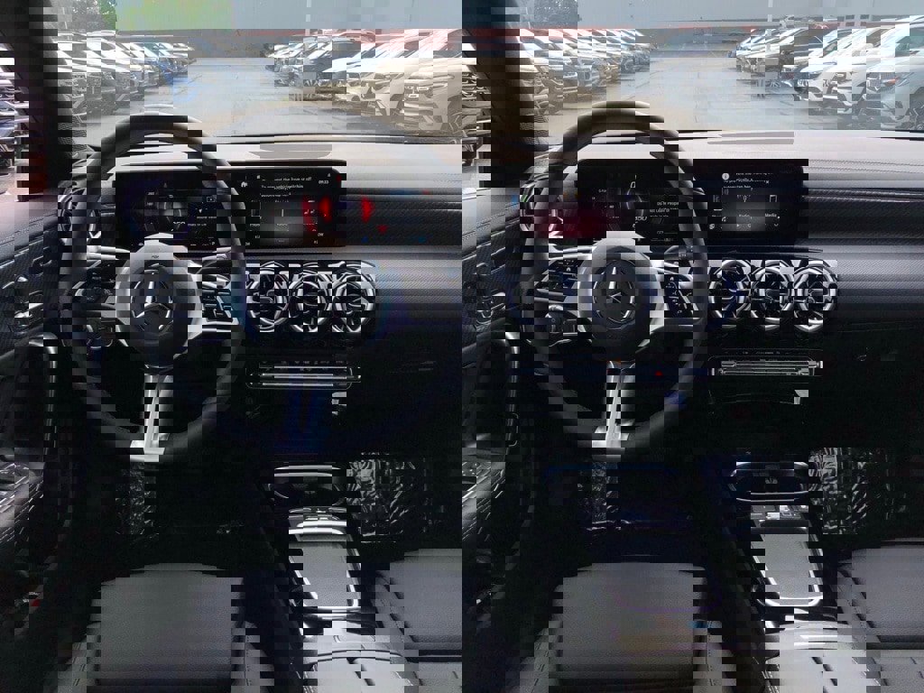 New 2025 Mercedes-Benz CLA 250 4MATIC image 15