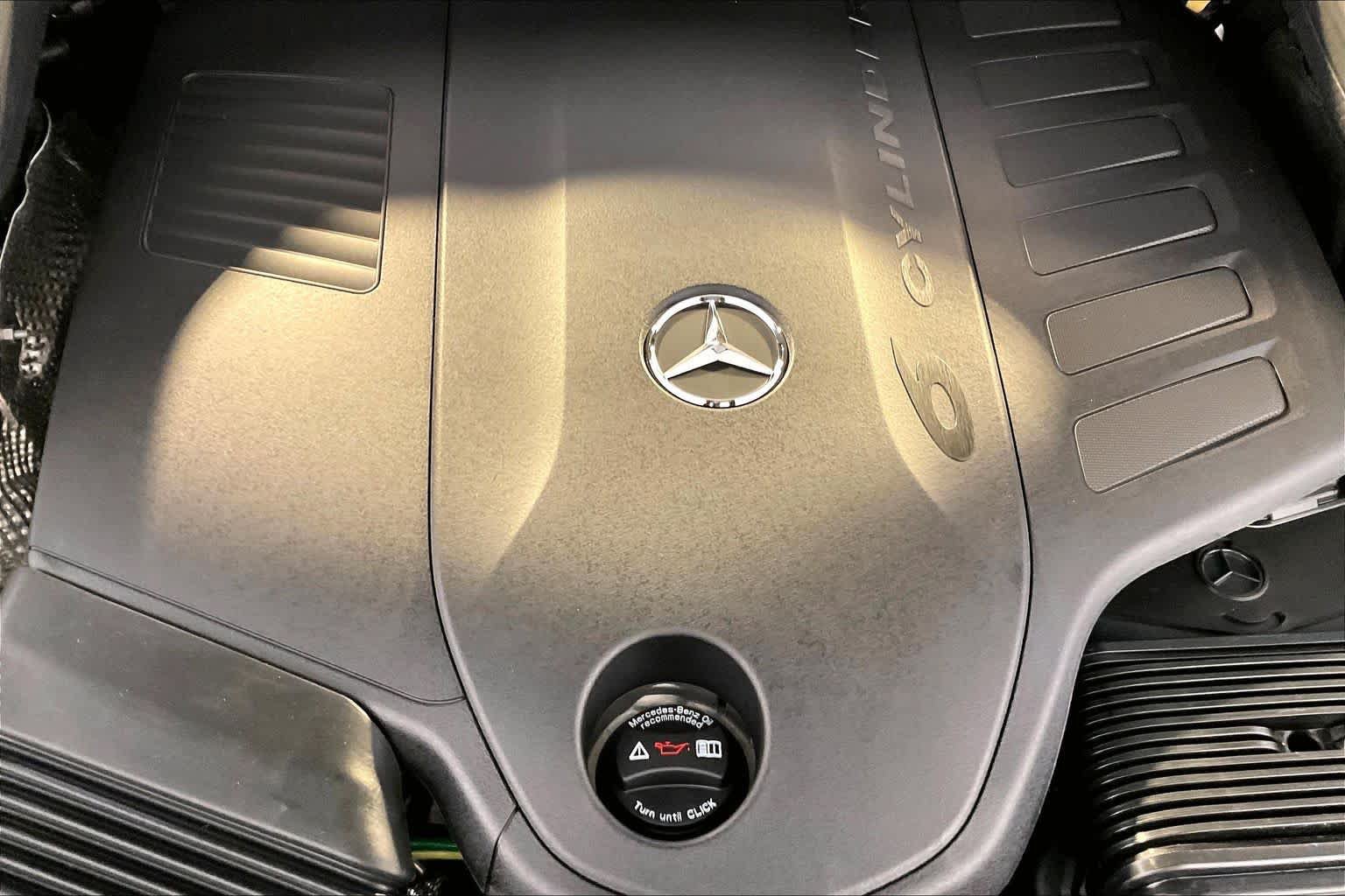 New 2027 Mercedes-Benz GLS 450 4MATIC image 15