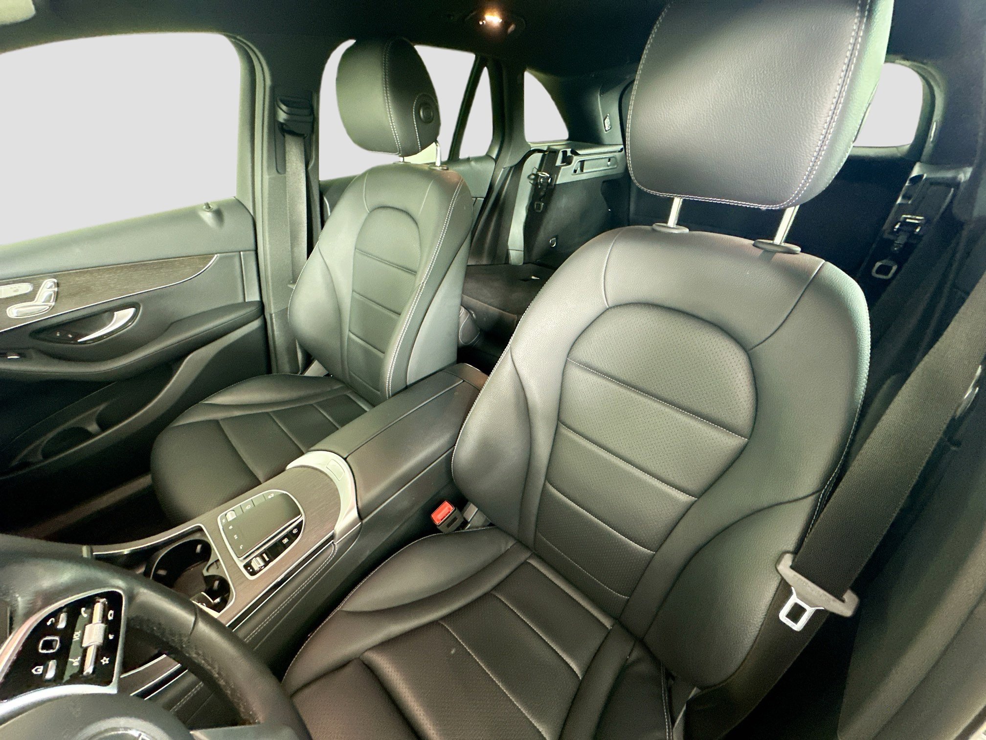 Certified 2020 Mercedes-Benz GLC 300 4MATIC image 25