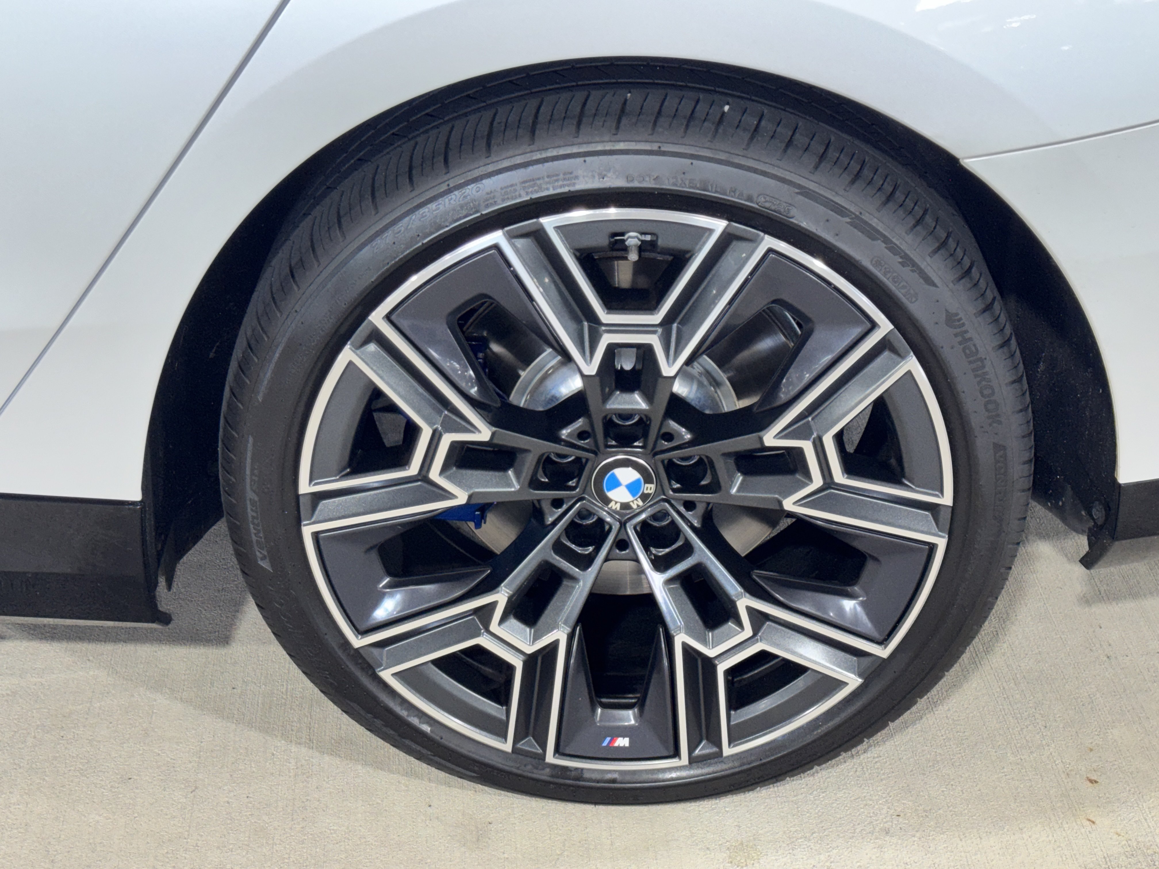 Used 2026 BMW i5 eDrive40 RWD image 35