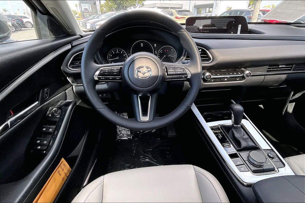 Used 2025 MAZDA CX-30 AWD 2.5 S w/ Preferred Package image 5
