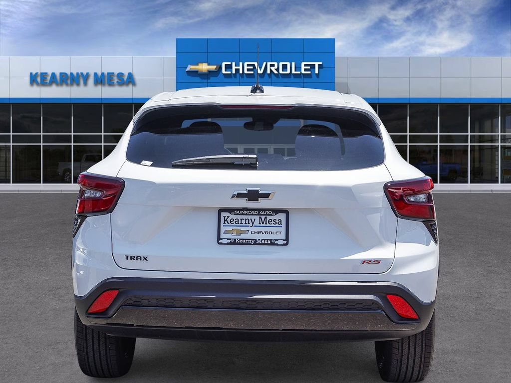New 2026 Chevrolet Trax RS FWD image 5