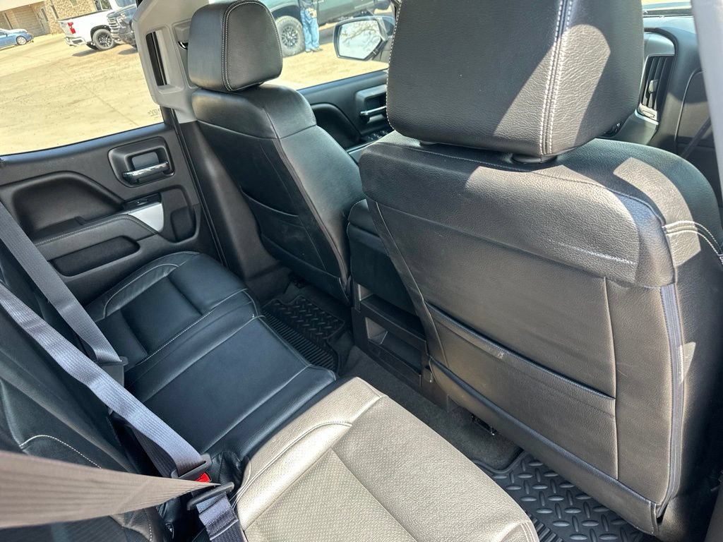 Certified 2017 Chevrolet Silverado 1500 LT w/ Midnight Edition AWD/4WD image 19