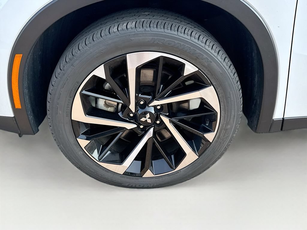 Used 2024 Mitsubishi Outlander SE AWD/4WD image 33