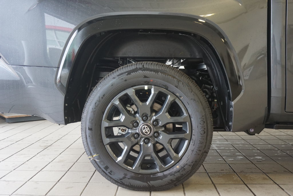 New 2026 Toyota Tundra Platinum AWD/4WD image 35