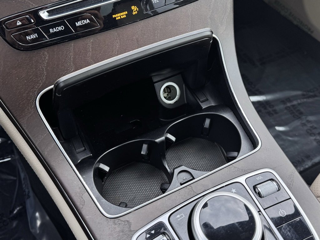 Used 2018 Mercedes-Benz GLC 300 4MATIC image 13