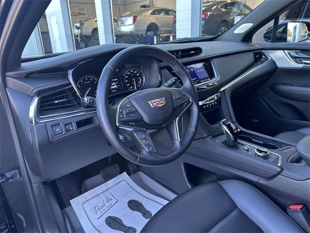 Certified 2022 Cadillac XT5 Premium Luxury w/ LPO, Floor Liner Package image 46