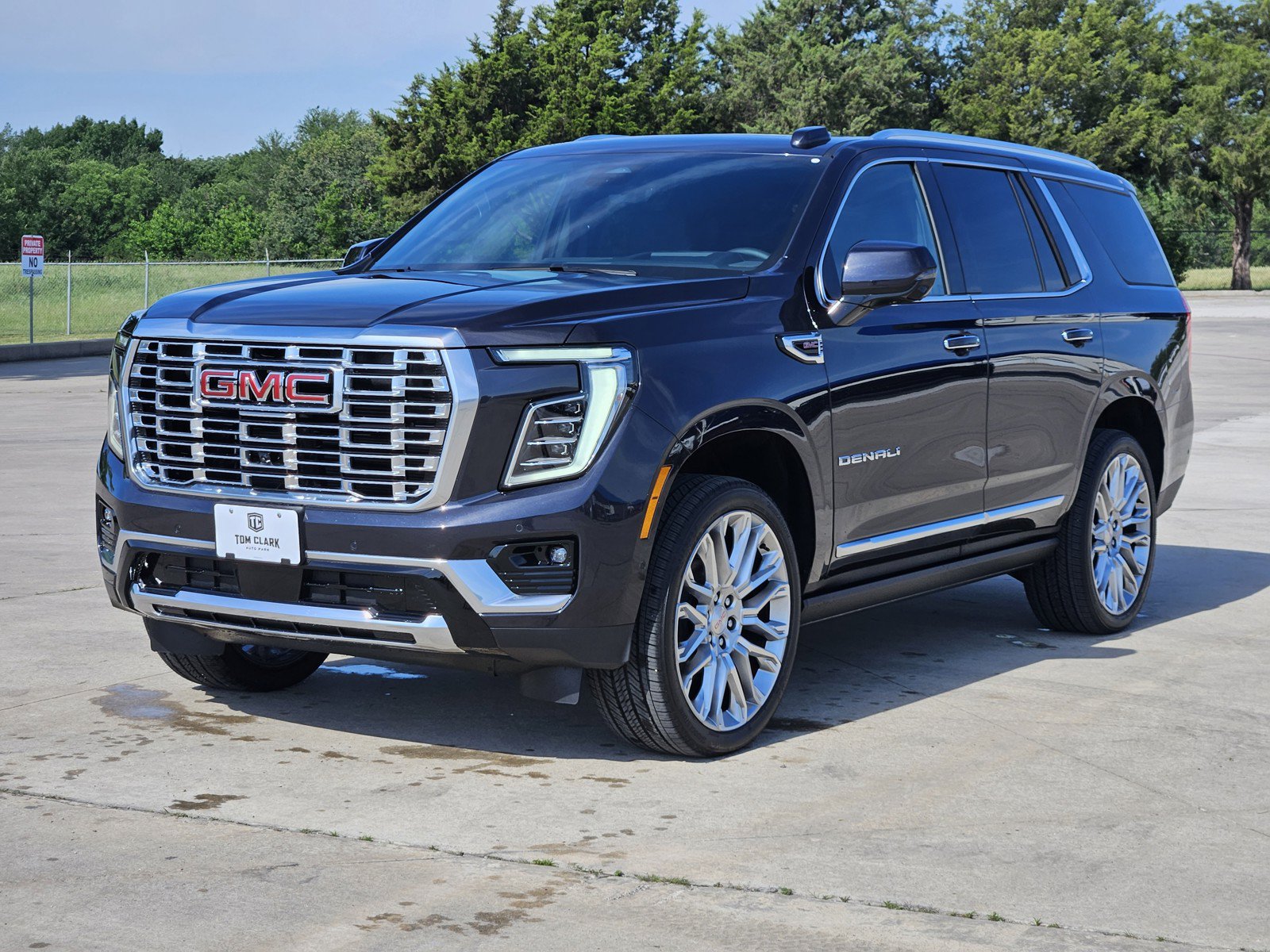 New 2026 GMC Yukon Denali w/ Denali Reserve Package AWD/4WD video 2