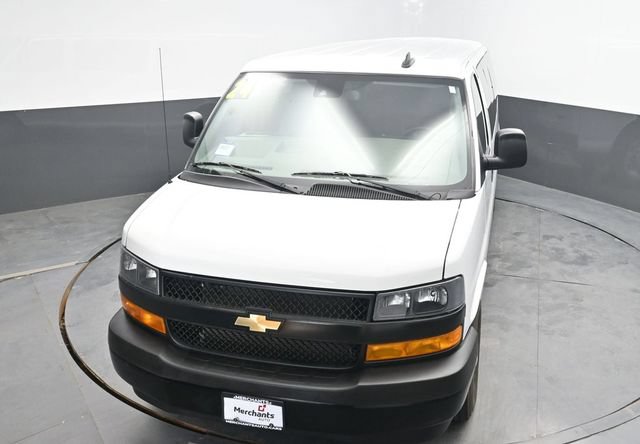 Used 2024 Chevrolet Express 3500 LS RWD image 26