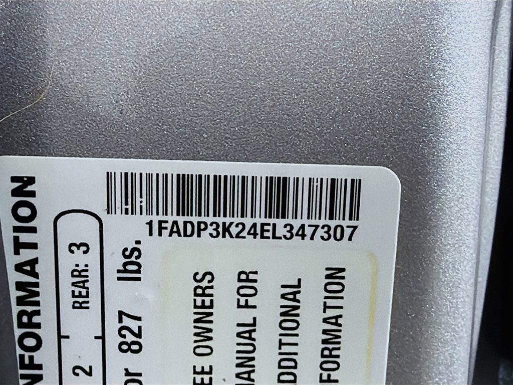 Used 2014 Ford Focus SE w/ Equipment Group 201A image 32