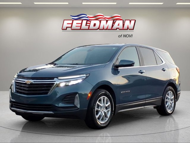 Used 2024 Chevrolet Equinox LT w/ LPO, Floor Liner Package FWD image 1