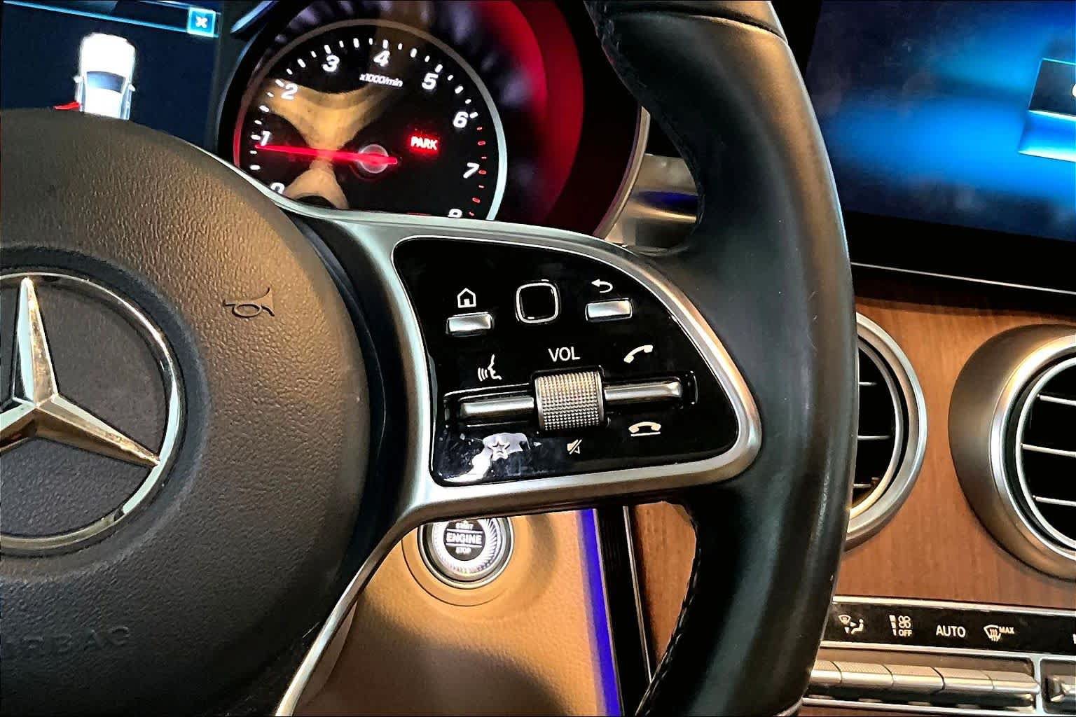 Certified 2021 Mercedes-Benz GLC 300 4MATIC image 25
