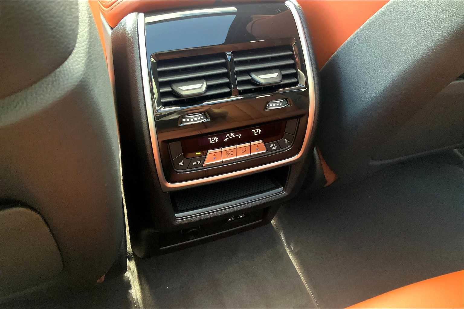 New 2026 BMW X5 M60i image 17