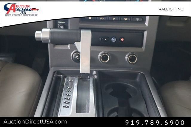 Used 2003 HUMMER H2 w/ Preferred Equipment Group image 33