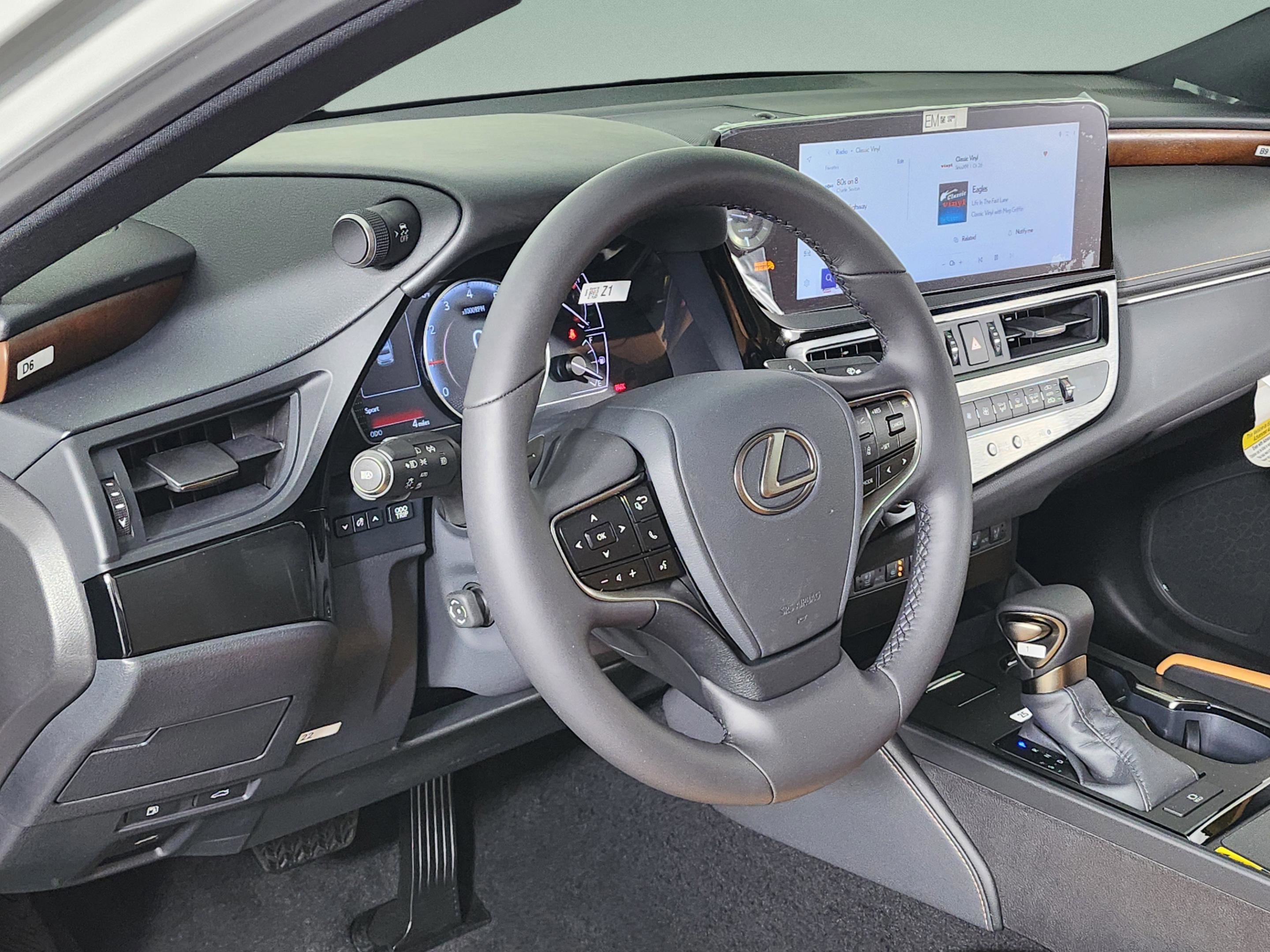 New 2025 Lexus ES 350 w/ Premium Package image 14