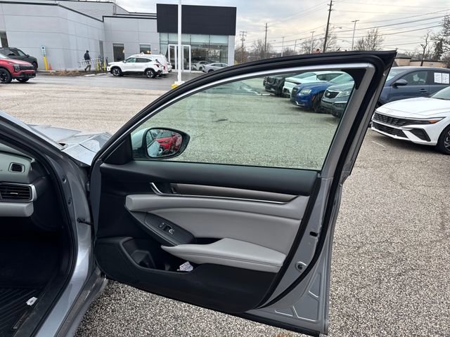 Used 2020 Honda Accord LX image 11