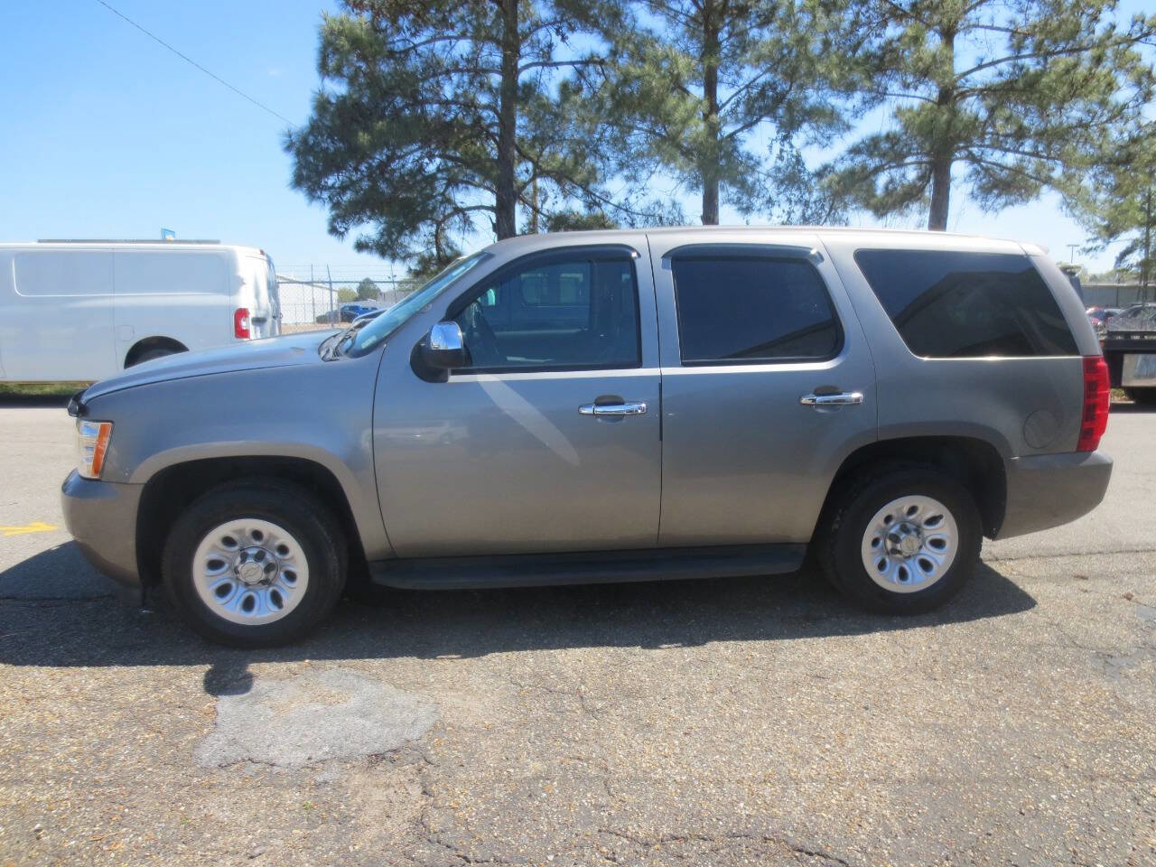 Used 2009 Chevrolet Tahoe 2WD