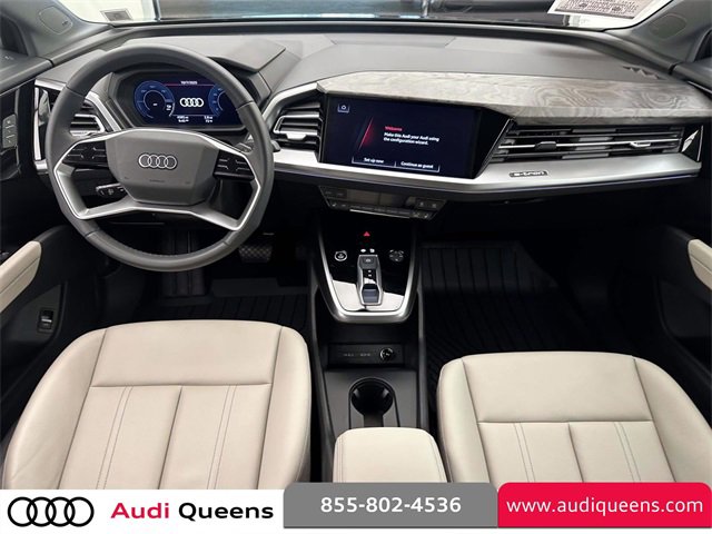 Used 2025 Audi Q4 e-tron Premium Plus w/ Premium Plus image 15