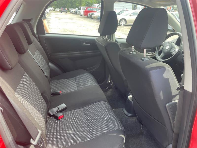 Used 2009 Suzuki SX4 AWD Hatchback image 13