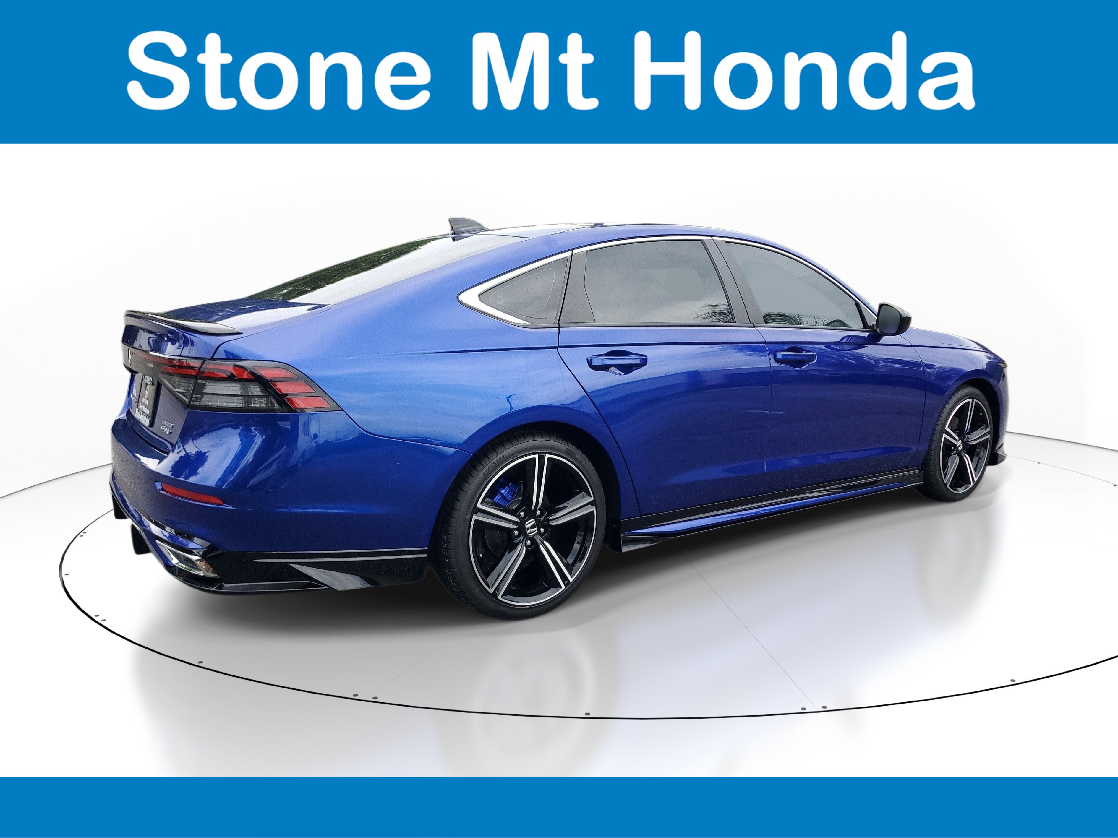 Used 2024 Honda Accord Sport image 6