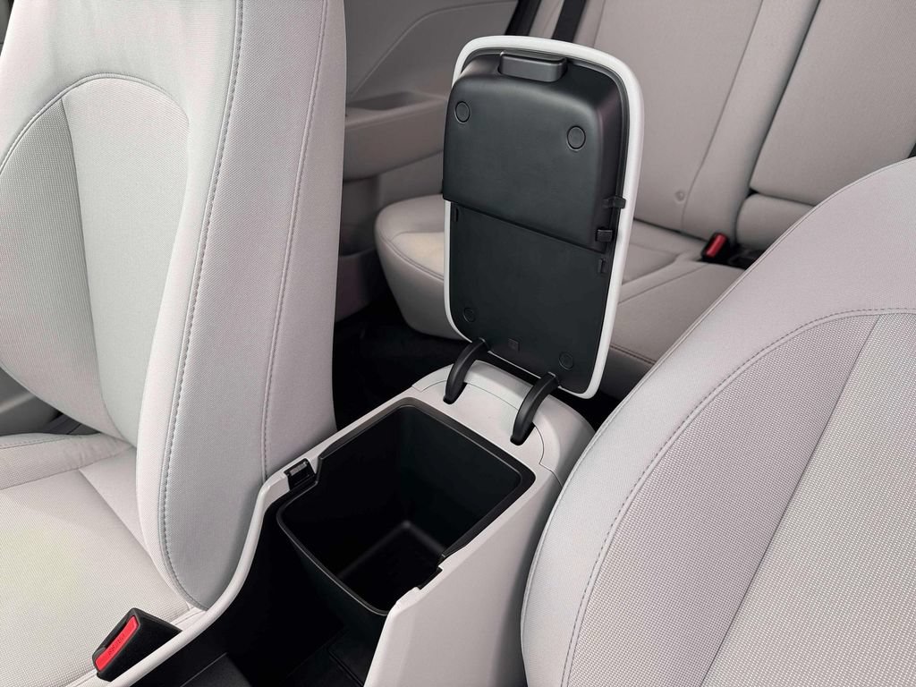 New 2026 Hyundai Kona SEL Sport AWD/4WD image 28