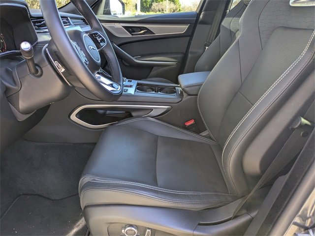 Used 2026 Jaguar F-PACE R-Dynamic S image 22