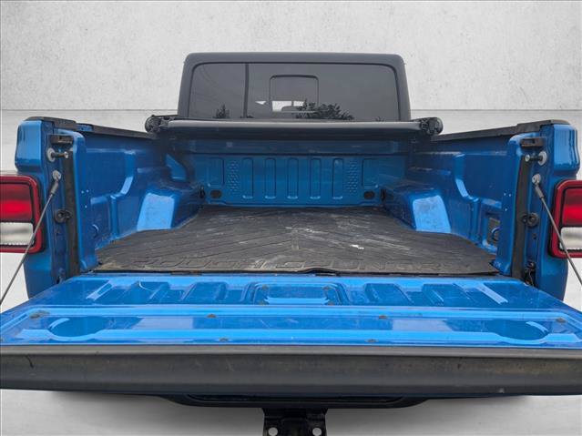 Used 2022 Jeep Gladiator Sport AWD/4WD image 6
