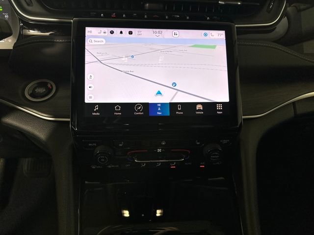 Used 2023 Jeep Grand Cherokee 4WD 4xe image 23