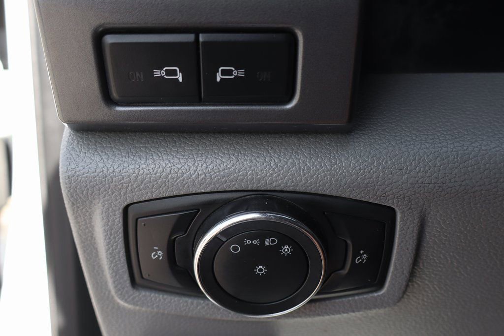 Used 2017 Ford F550 4x4 Crew Cab Super Duty image 23