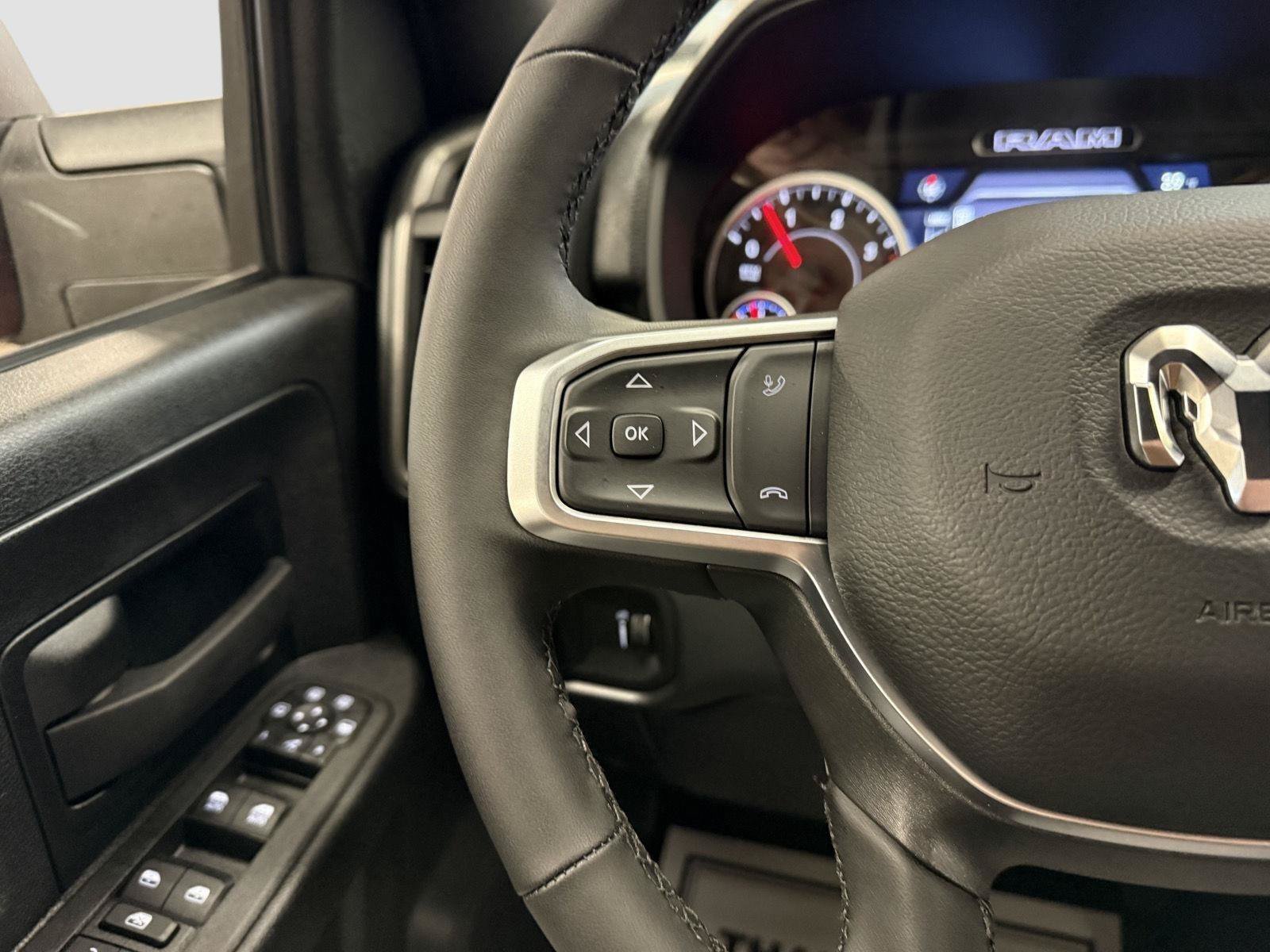 New 2026 RAM 2500 Tradesman AWD/4WD image 14