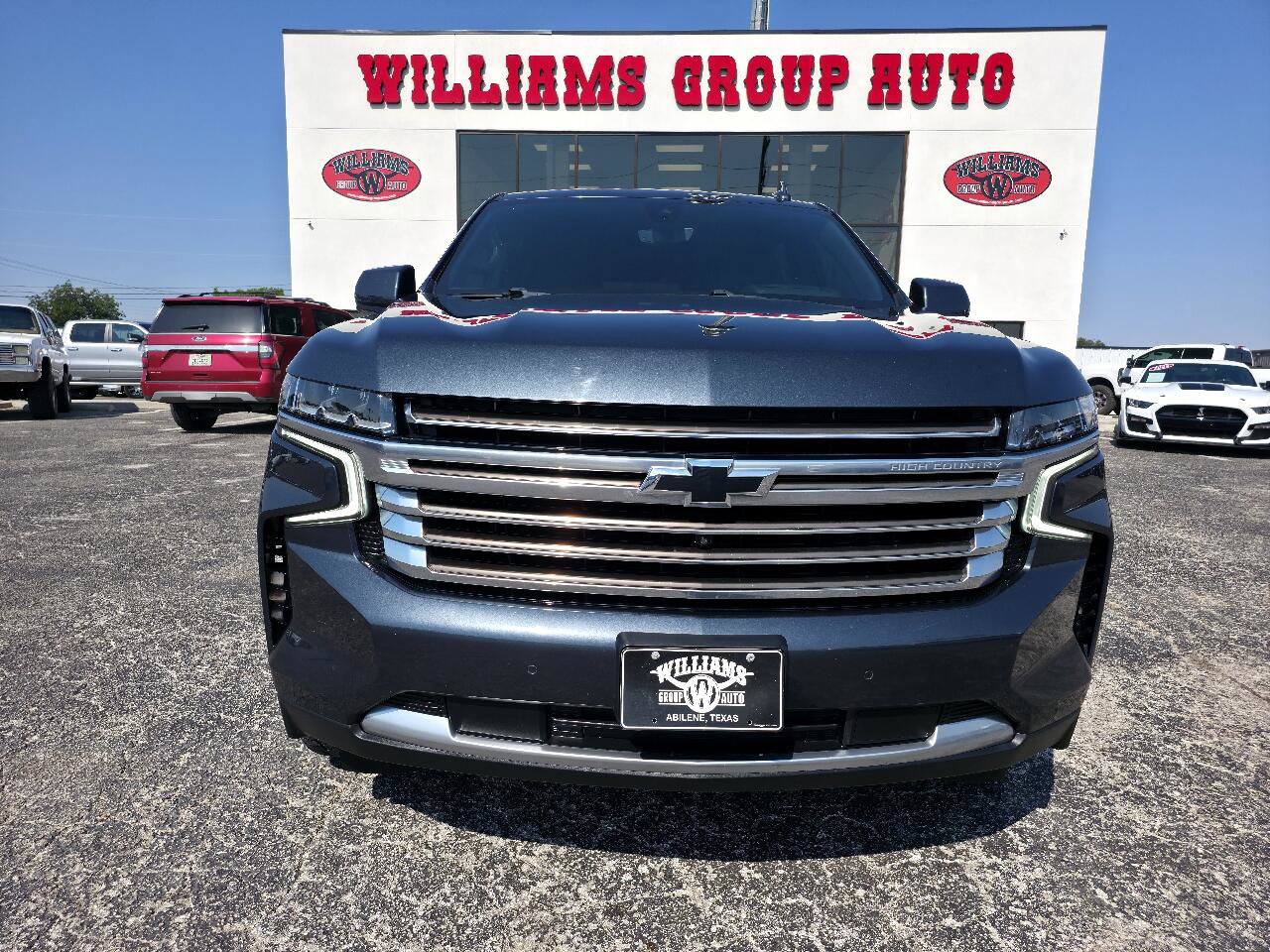 Used 2021 Chevrolet Suburban High Country image 2