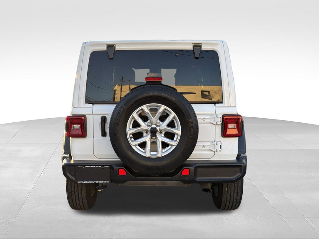 Used 2023 Jeep Wrangler Unlimited Sport w/ Sun And Sound Package AWD/4WD image 6