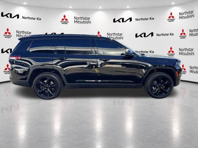 Used 2024 Jeep Grand Cherokee L Altitude AWD/4WD image 9