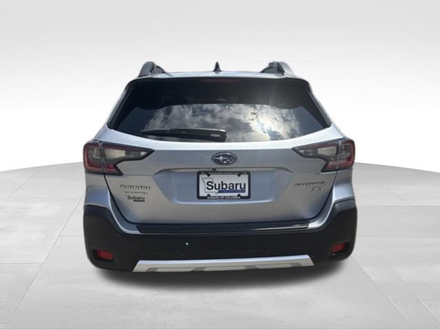 Used 2023 Subaru Outback Limited XT AWD/4WD image 6