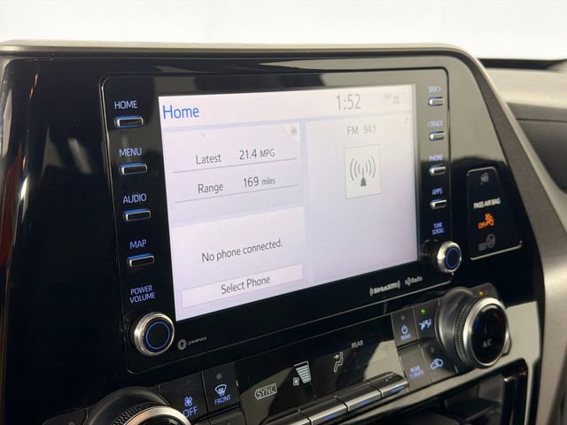 Used 2020 Toyota Highlander XLE image 15