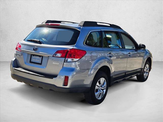 Used 2011 Subaru Outback 2.5i image 4