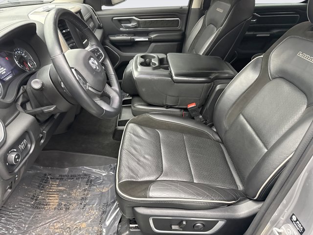 Used 2022 RAM 1500 Laramie AWD/4WD image 11