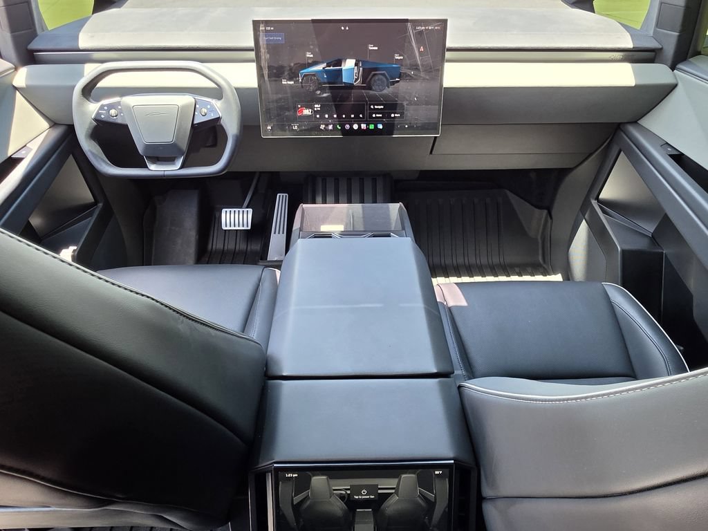 Used 2024 Tesla Cybertruck Cyberbeast AWD/4WD image 25