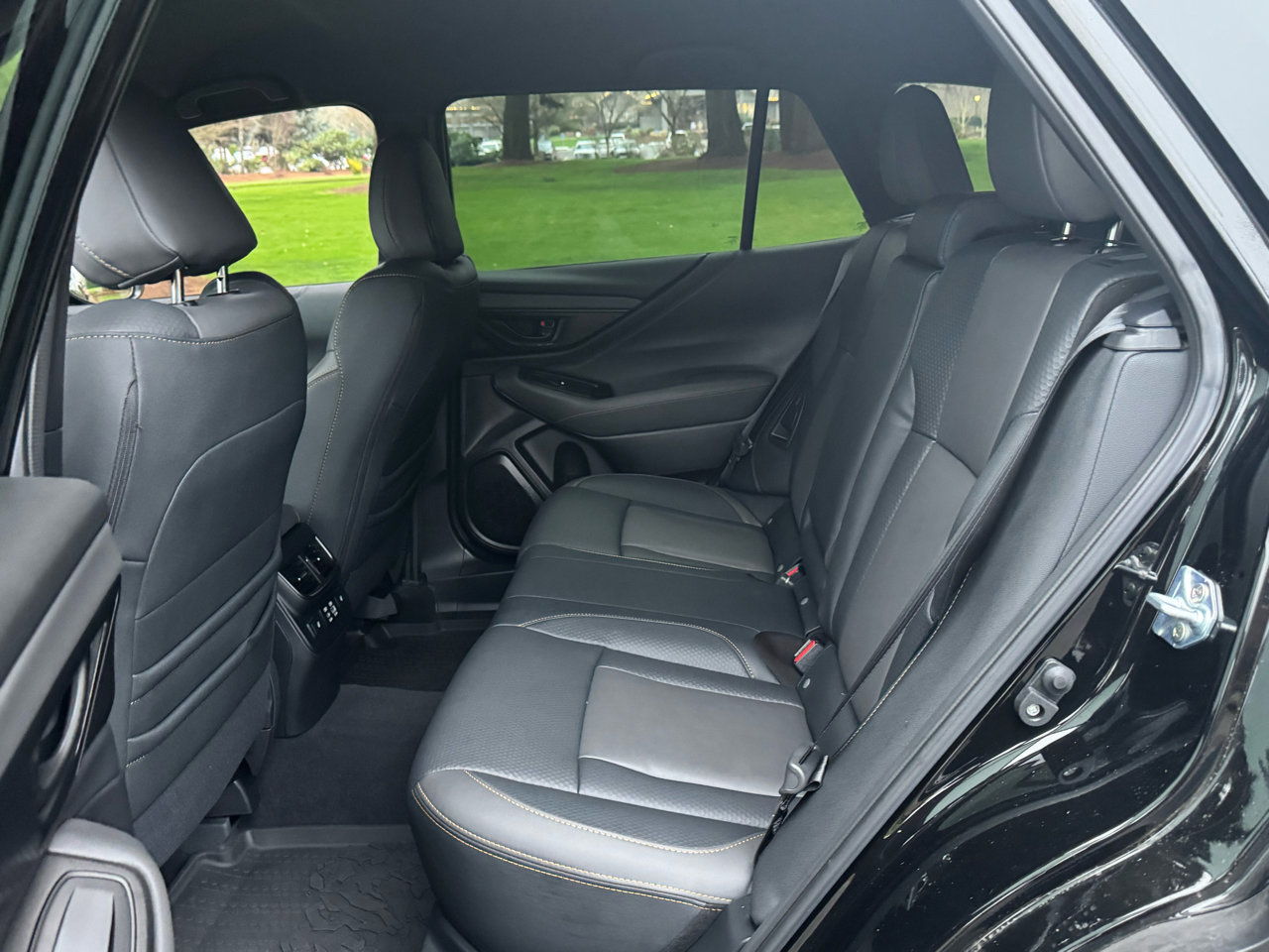 Used 2025 Subaru Outback Wilderness w/ Wilderness Package image 12