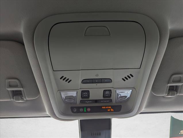 Used 2023 GMC Terrain Denali image 23