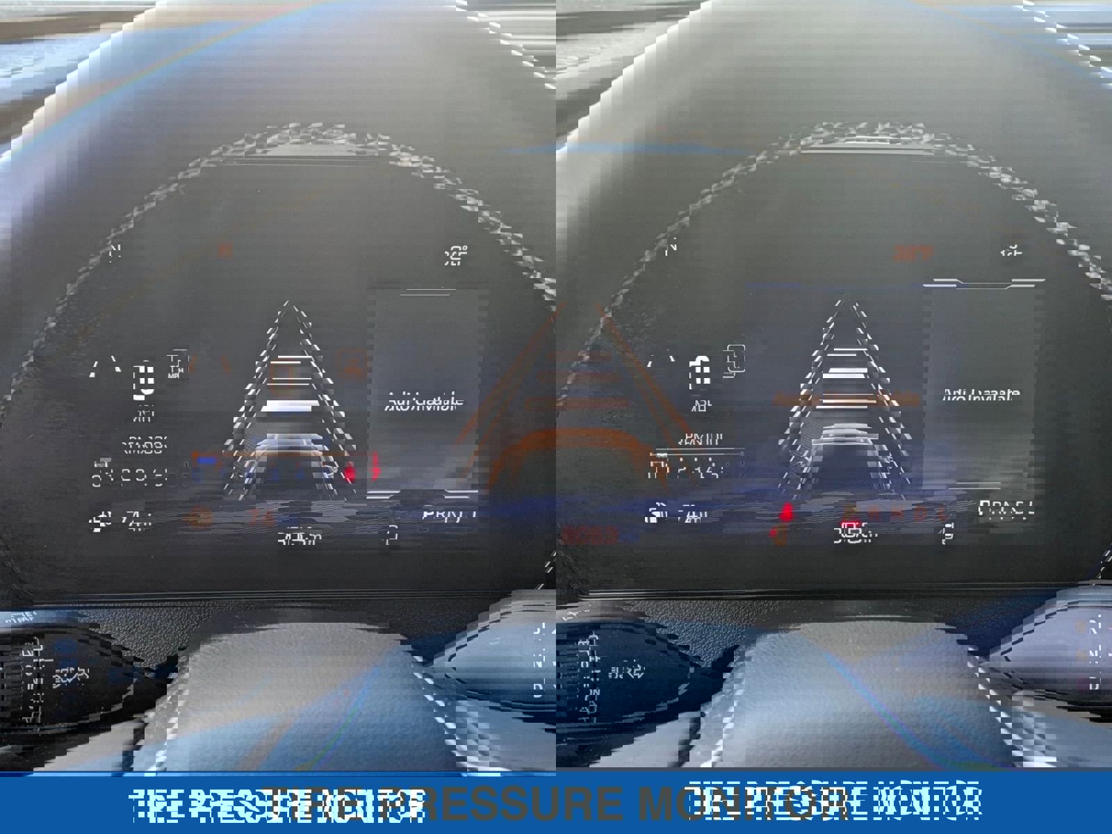 Used 2024 Chevrolet Traverse LS image 22