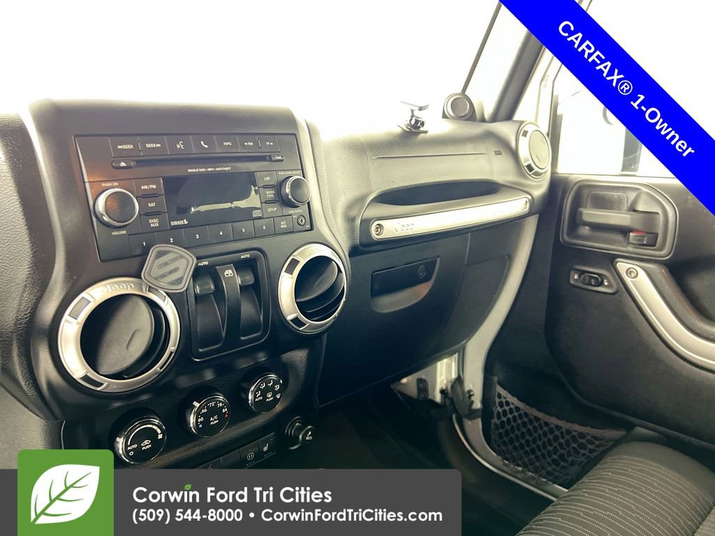 Used 2012 Jeep Wrangler Rubicon w/ PWR Convenience Group AWD/4WD image 23