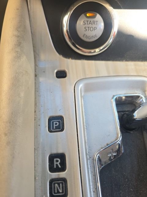 Used 2015 Nissan Murano S image 18