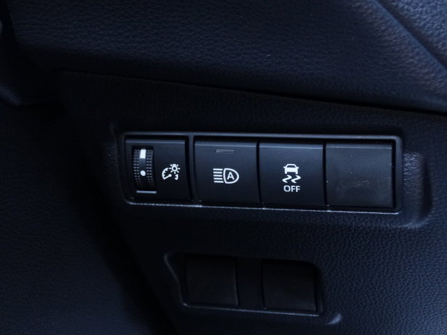 New 2026 Toyota Corolla Cross LE FWD image 29